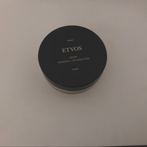 ETVOS mineral foundation